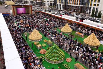 Фотография к новости: В Астане проходит ярмарка продукции и ремесел из Таджикистана