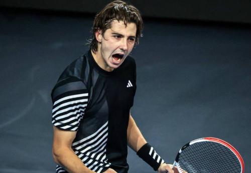 Фотография к новости: Теннисист Александр Шевченко пробился в финал "челленджера" в США