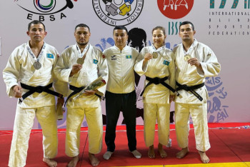 Фотография к новости: Два золота и два серебра: парадзюдоисты Казахстана стартовали с побед на турнире в Египте