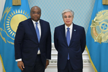 Фотография к новости: Токаев принял спецпосланника Президента Демократической Республики Конго