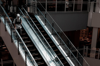 Фотография к новости: Объекты без норм пожарной безопасности теперь под строгим контролем МЧС