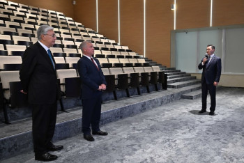 Фотография к новости: Токаев и Абдалла II посетили МФЦА и оценили инвестиционный потенциал