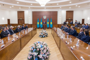 Фотография к новости: Труд шахтера высоко оценен: лучшие казахстанские горняки получили госнаграды