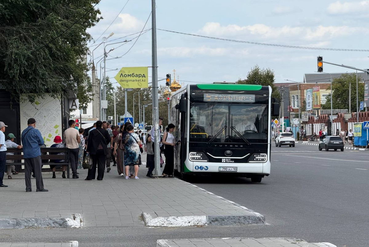  Аскар Кенжетаев.