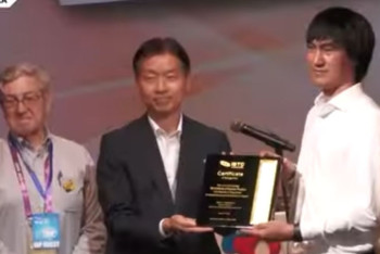 Фотография к новости: Казахстанских учёных наградили в Японии за исследования в области атомной энергетики