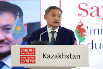 Фотография к новости: В Казахстане открыто 40 филиалов зарубежных университетов — Саясат Нурбек