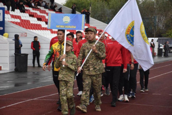 Фотография к новости: В Петропавловске пожарные борются за Кубок МЧС РК