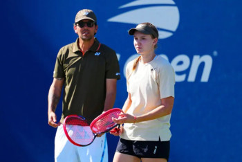 Фотография к новости: Рыбакина прекратила работу с итальянским тренером