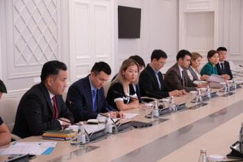 Фотография к новости: В Алматы разработали меры по снижению миграционной нагрузки на мегаполис