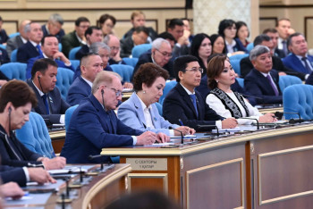 Фотография к новости: Впереди год очень интересной дискуссии – депутат Смышляева о парламентской реформе