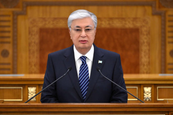 Фотография к новости: Касым-Жомарт Токаев начал выступать с Посланием на заседании палат Парламента - Прямая трансляция