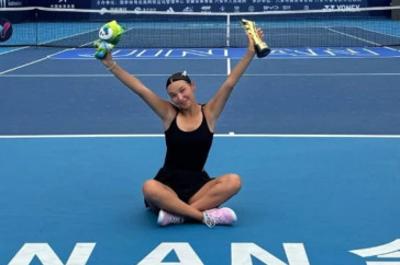 Фотография к новости: Казахстанка выиграла теннисный турнир в Китае