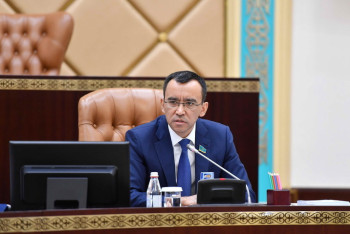 Фотография к новости: Ашимбаев: Парламентская реформа - продолжение курса Президента