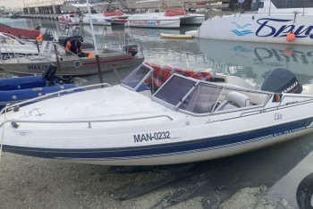 Фотография к новости: В Актау столкнулись два катера: пострадали двое, среди них ребёнок