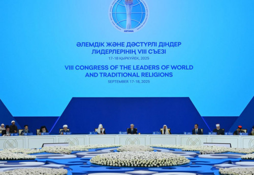 Фотография к новости: Важная тема LIVE: Съезд лидеров мировых религий - Эксперт о будущем конфессий