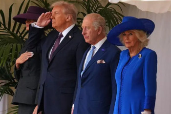 Фотография к новости: В Великобритании состоялась встреча Дональда Трампа с Карлом III