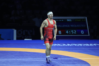 Фотография к новости: Историческая победа: Айдос Султангали принес Казахстану первое золото ЧМ по греко-римской борьбе