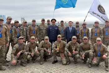 Фотография к новости: Казахстанские полицейские завоевали "серебро" на международном турнире в Урумчи