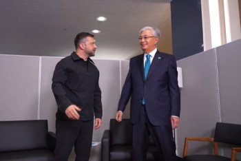 Фотография к новости: Зеленский поблагодарил Казахстан за поддержку