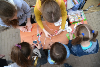 Фотография к новости: Детей больше не будут выгонять из садиков посреди учебного года