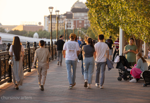 Фотография к новости: Миграция в Казахстане: Как сбалансировать рост мегаполисов и развитие регионов?