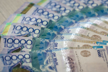 Фотография к новости: Обещал землю и работу: в Астане осудили крупного мошенника