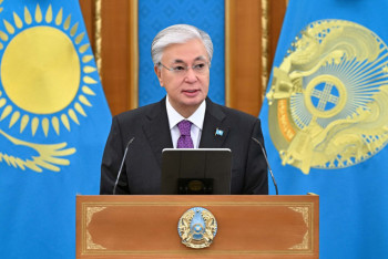 Фотография к новости: В стране, где чтят труд учителей, вырастет образованное поколение - Токаев