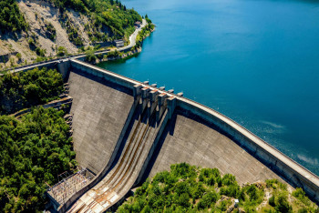 Фотография к новости: Водохранилища в Казахстане находятся в критическом состоянии — сенатор