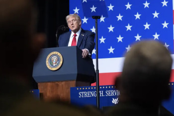 Фотография к новости: Трамп настаивает на личной встрече Зеленского и Путина