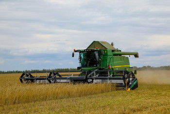 Фотография к новости: В Казахстане собрали более 20 млн тонн зерна: уборочная кампания близка к завершению