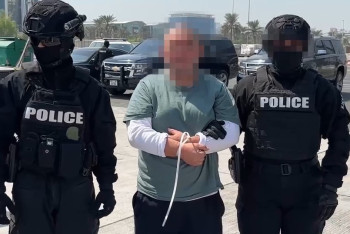 Фотография к новости: Беглеца по делу о нефтяных схемах экстрадировали из ОАЭ в Казахстан