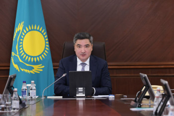 Фотография к новости: Бектенов поручил ускорить цифровизацию Фонда ОСМС