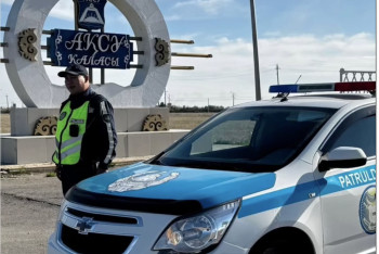 Фотография к новости: В Аксу два водителя насмерть сбили пешехода и скрылись