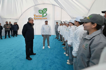 Фотография к новости: Токаев о Jasyl El: Ваша работа – пример для других молодых людей