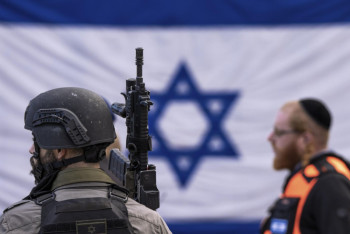 Фотография к новости: Израильская армия нанесла удары по объектам ХАМАС на юге сектора Газа