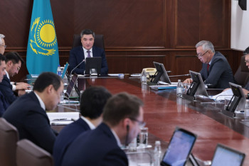 Фотография к новости: Бектенов поручил усилить борьбу с кибермошенничеством и утечками данных