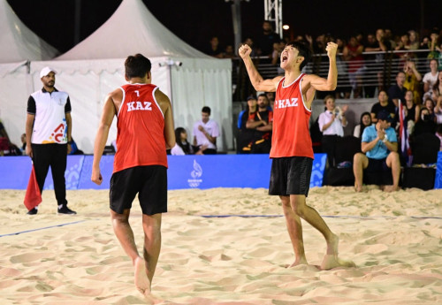 Фотография к новости: Казахстанские волейболисты завоевали "золото" юношеских Азиатских игр в Бахрейне