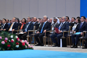 Фотография к новости: Международный форум вузов и рейтинговых агентств проходит при участии Токаева