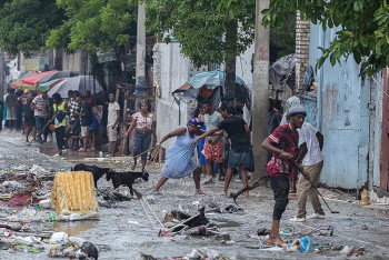 Фотография к новости: "Мелисса" уносит жизни и разрушает города: 49 погибших