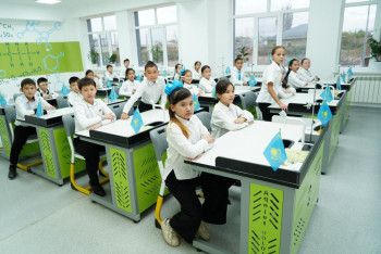 Фотография к новости: В селе Абай Туркестанской области открылась современная школа на 600 мест