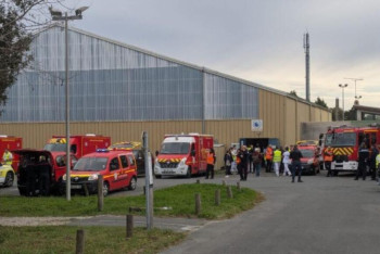 Фотография к новости: Во Франции автомобиль намеренно протаранил пешеходов