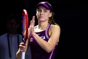 Фотография к новости: Елена Рыбакина вышла в финал Итогового турнира WTA