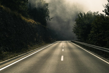 Фотография к новости: В Акмолинской и Павлодарской областях временно ограничено движение на автодорогах из-за непогоды
