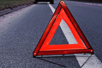 Фотография к новости: В Павлодарской области автобус опрокинулся в кювет, погиб один человек