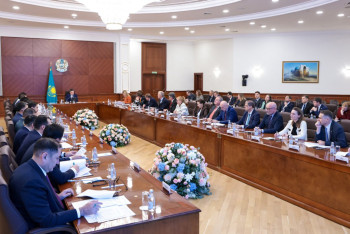 Фотография к новости: Казахстан и ЕС обсуждают новые проекты и технологии ИИ