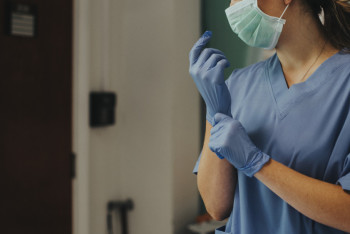 Фотография к новости: Жительницу Петропавловска наказали за оскорбления в адрес медика