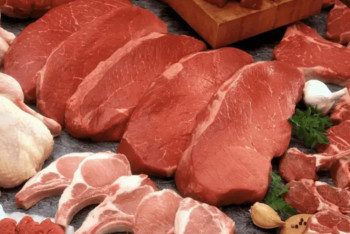 Фотография к новости: В Костанайской области продавали мясо, которое не прошло ветконтроль