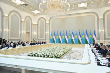 Фотография к новости: Казахстан и Узбекистан укрепляют стратегическое партнерство на заседании Высшего межгосударственного совета