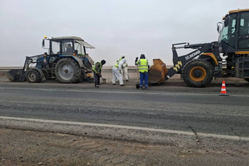 Фотография к новости: "КазАвтоЖол" фиксирует шквал жалоб: водители массово сообщают о состоянии дорог