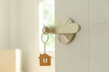 Фотография к новости: В Алматы запустили удобный сервис для новых владельцев жилья